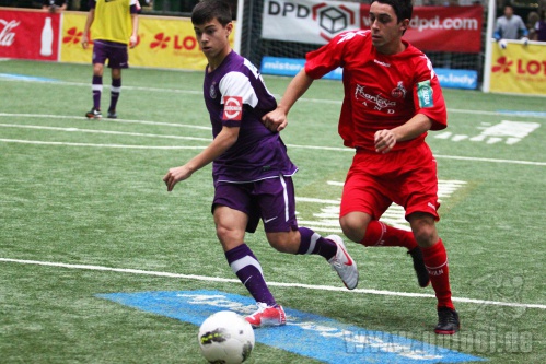 Kurz vor dem Jahreswechsel haben die ersten Mannschaften ihren vorläufigen Mannschaftskader gemeldet. Mit dabei war auch Vorjahresfinalist Austria Wien, der einen Kader von zehn lokhallenerfahrenen Spieler für die 24.Auflage des Sparkasse & VGH CUP 2013 m