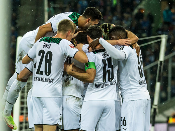 Die Fohlenelf kommt mit Turniersieger
